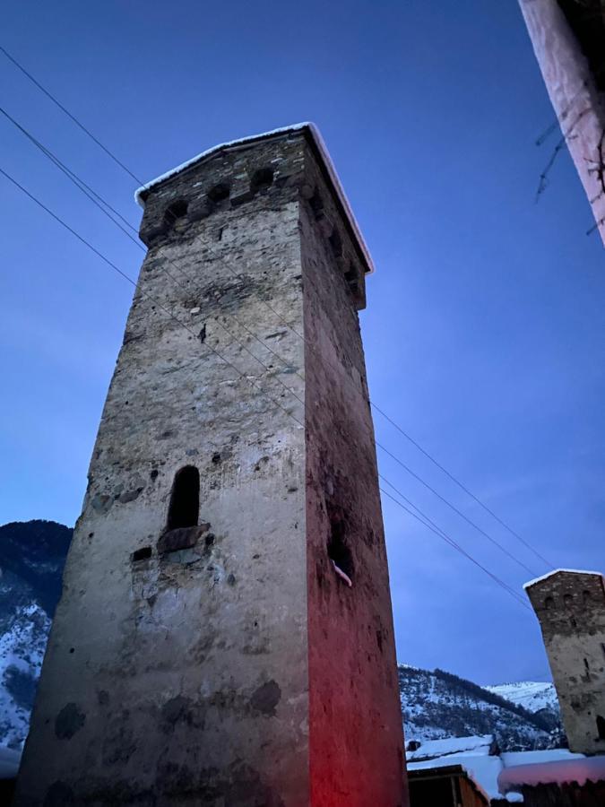 Iuri Udesiani'S Guesthouse ميستيا المظهر الخارجي الصورة