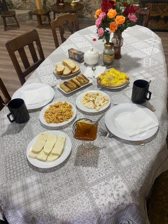 Iuri Udesiani'S Guesthouse ميستيا المظهر الخارجي الصورة
